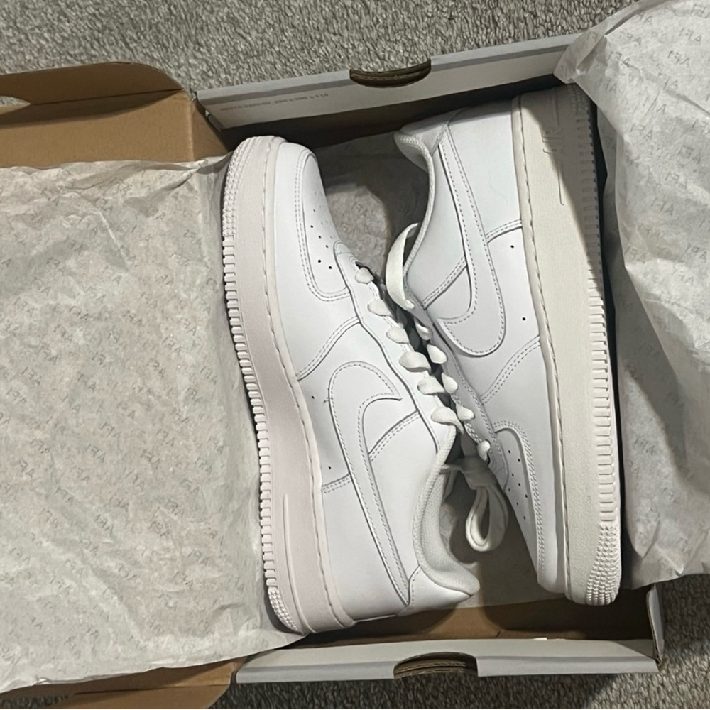 Nike Air Force 1 GS 6.5Y